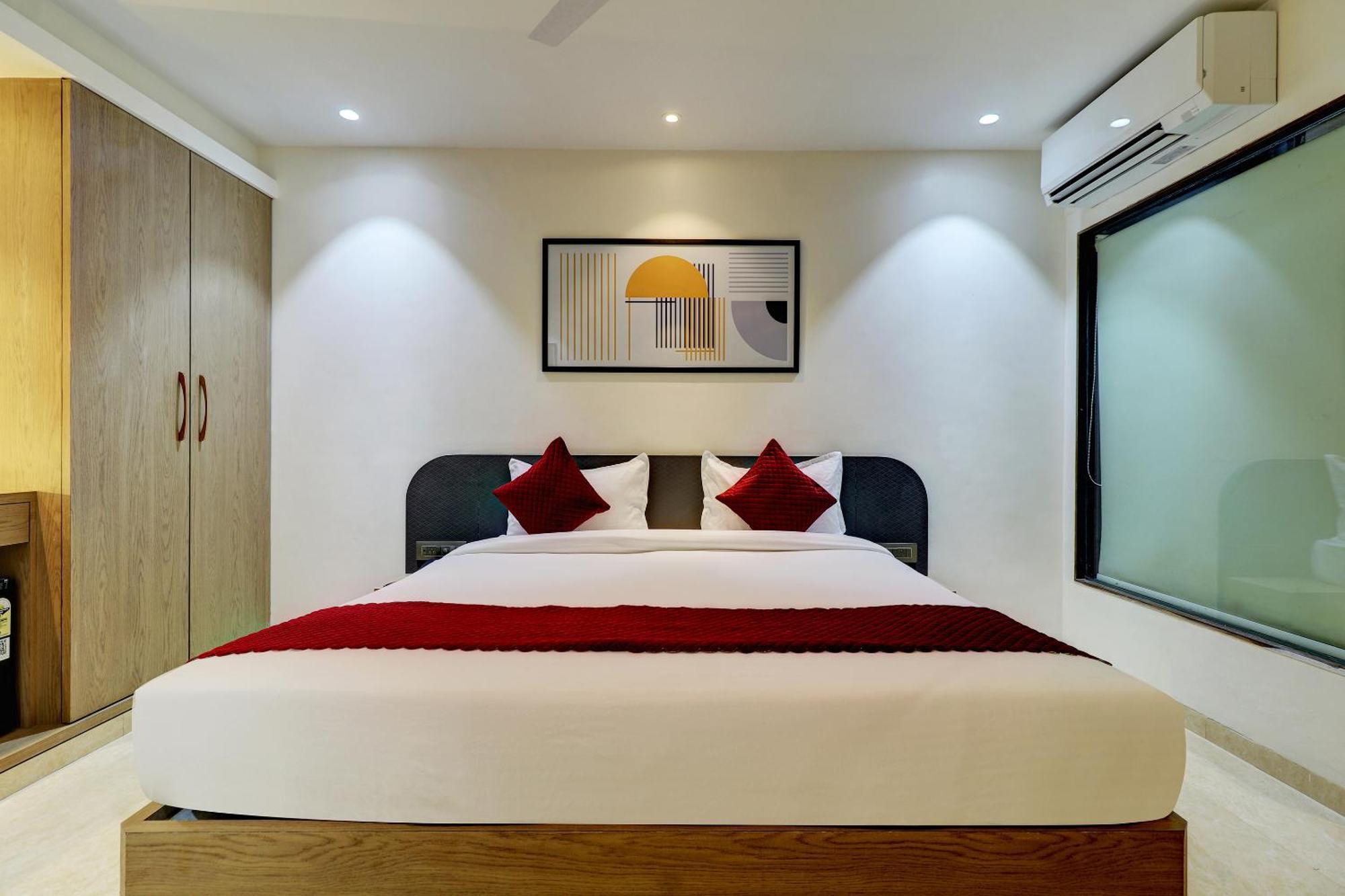 Hsquare Andheri West Hotel Bombaj