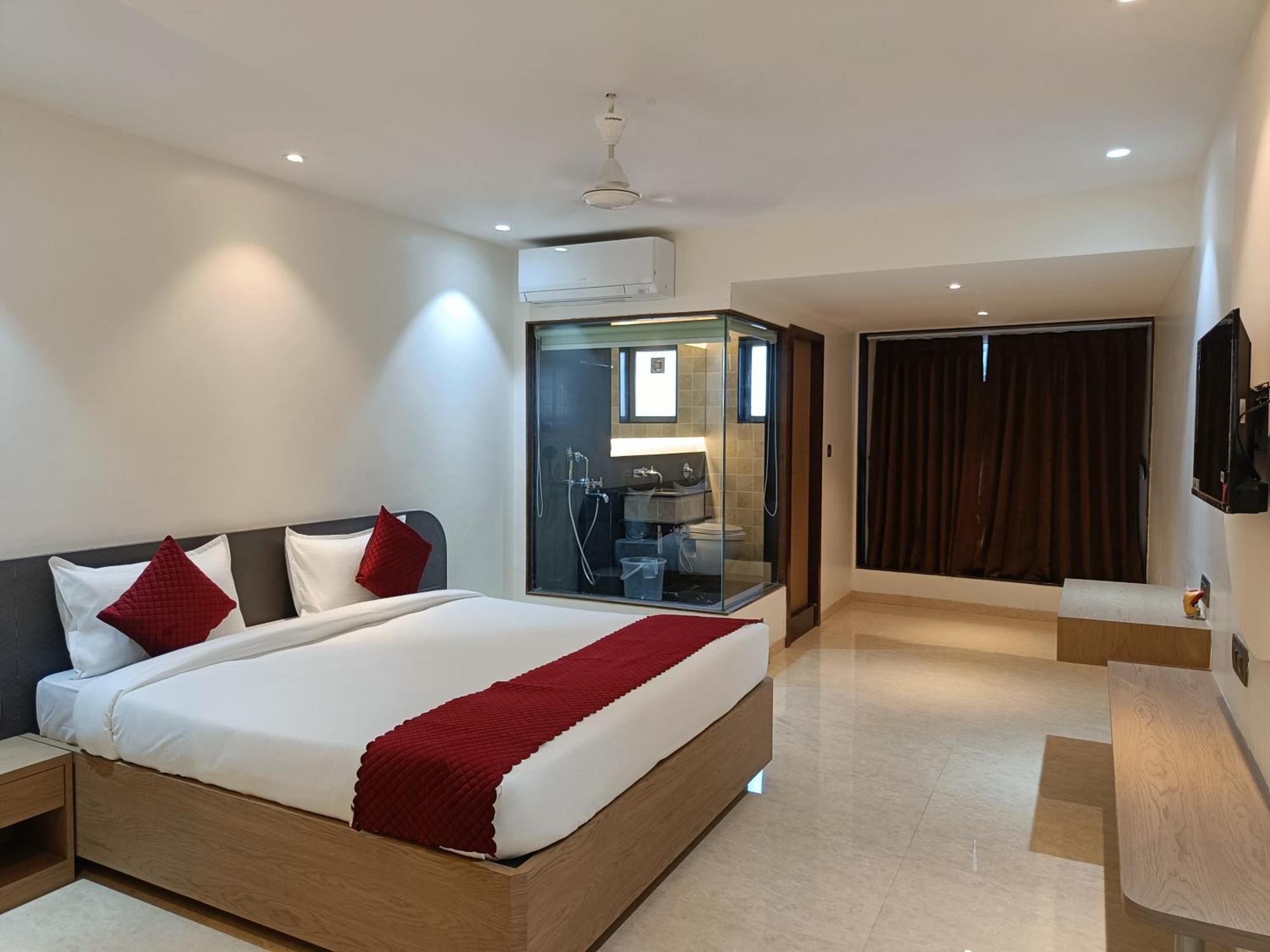Hsquare Andheri West 3* Bombaj